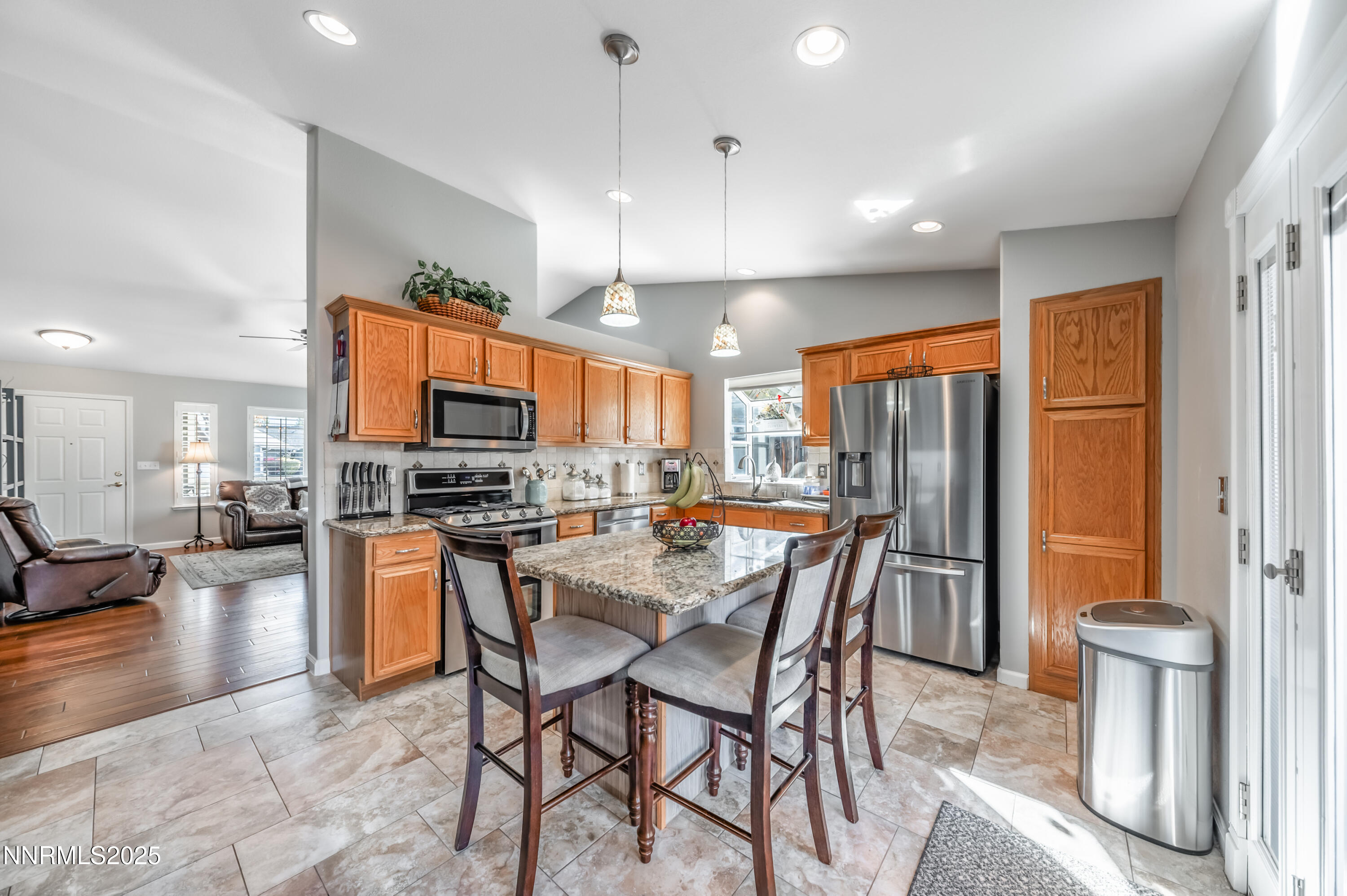 45 Green Spring Court Reno, NV 89511 - Photo 14 of 43 g-1030