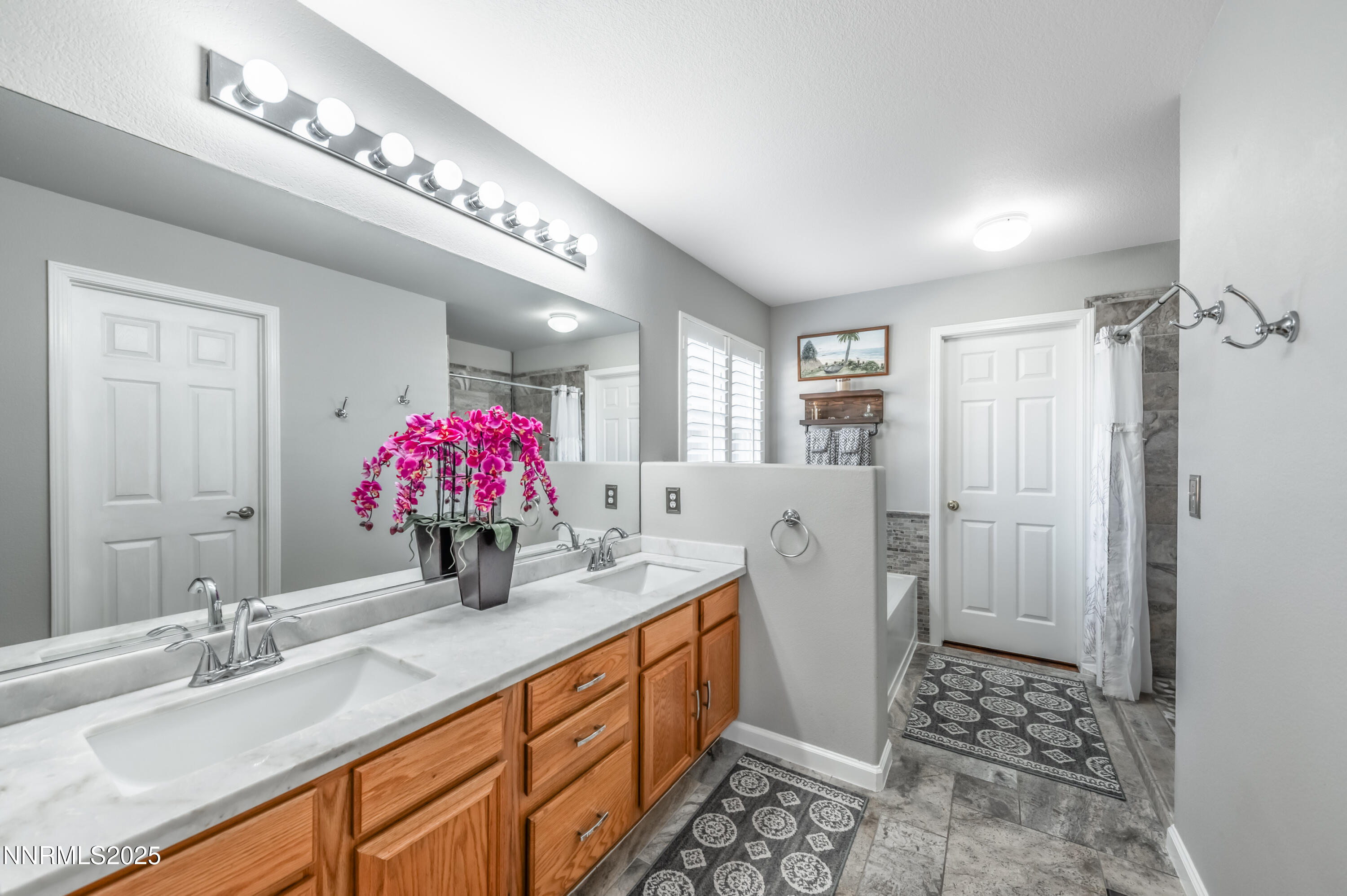 45 Green Spring Court Reno, NV 89511 - Photo 21 of 43 g-1038