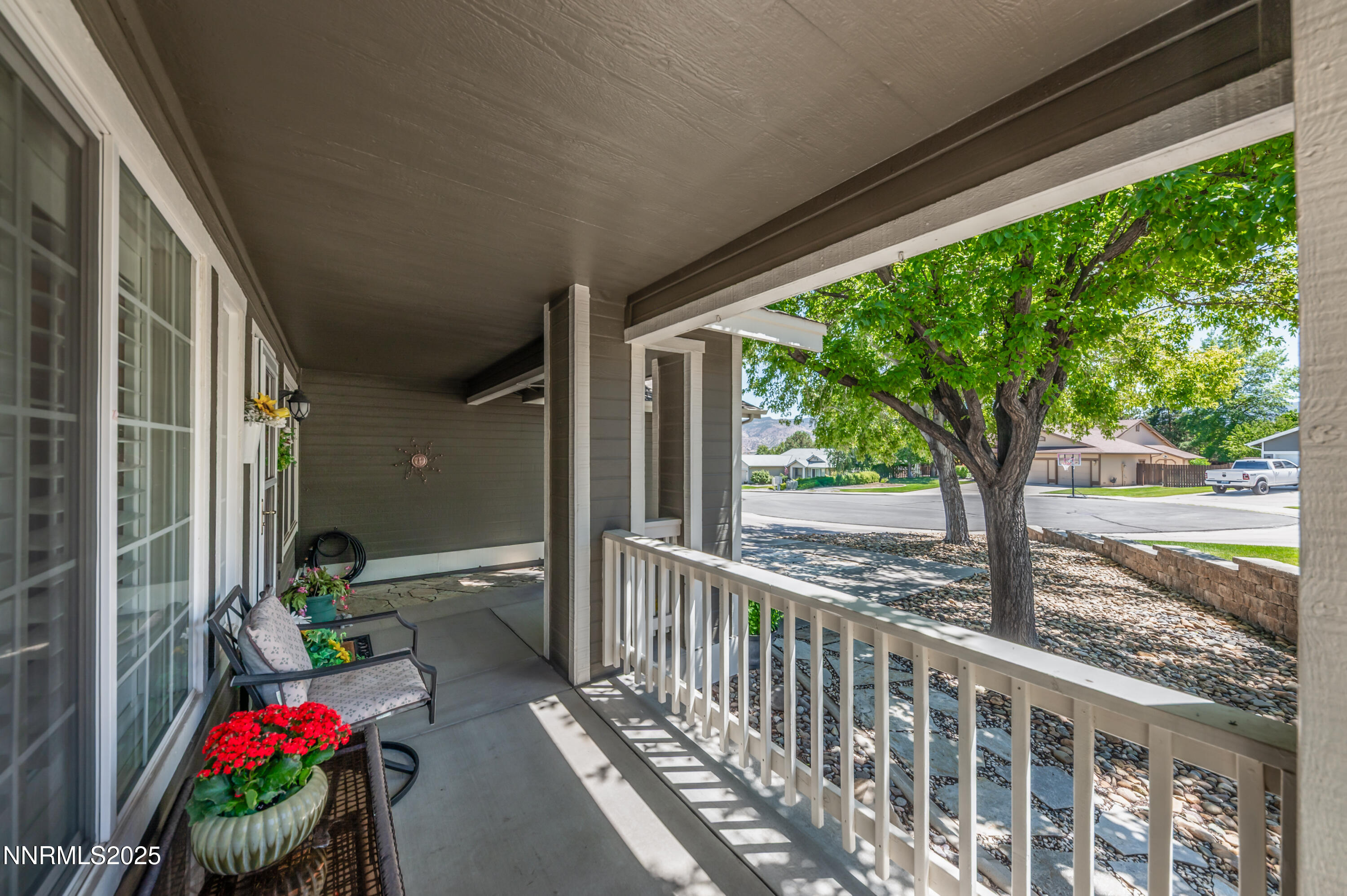 45 Green Spring Court Reno, NV 89511 - Photo 6 of 43 g-1020