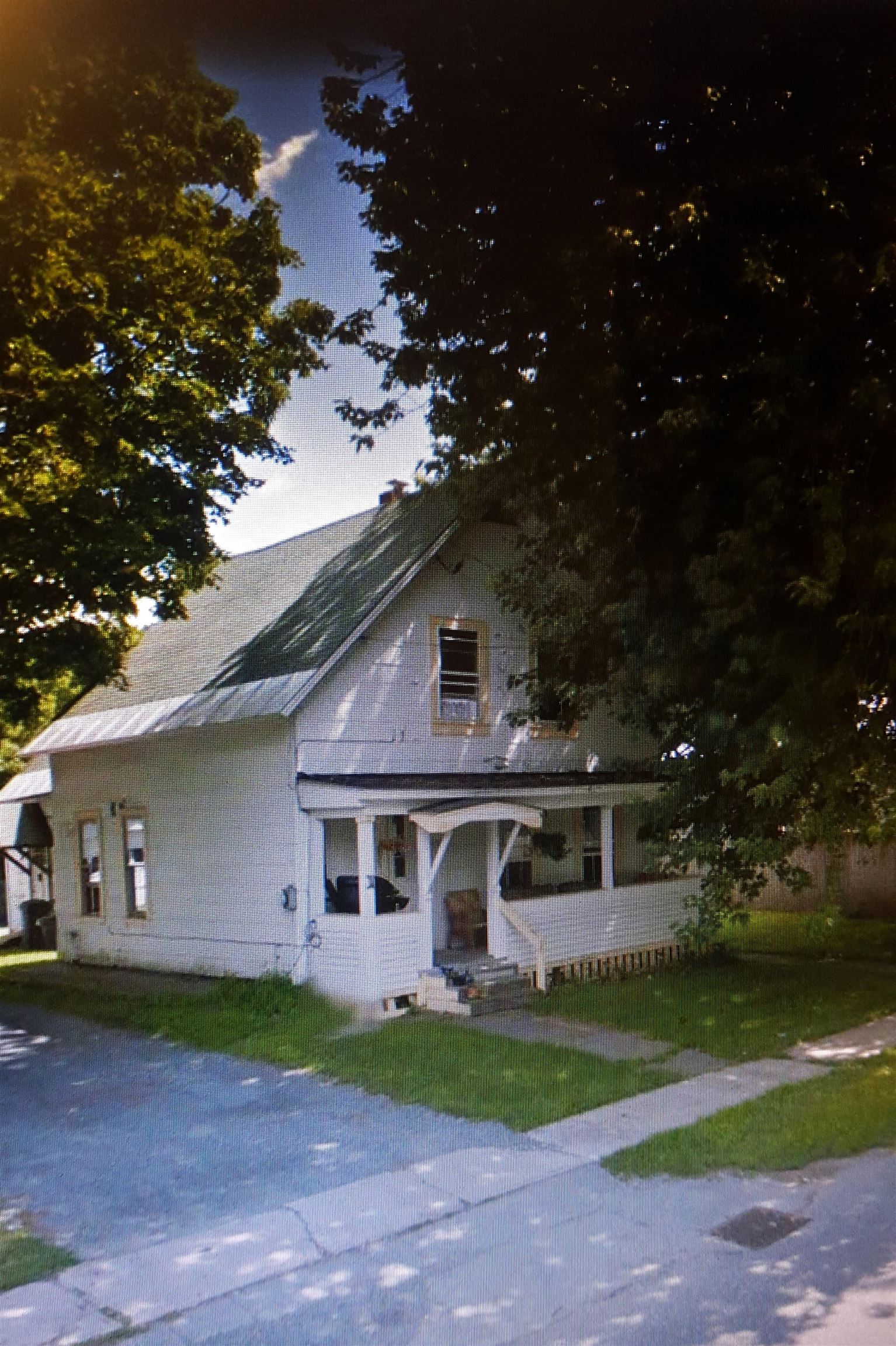 39 Bridge Street Windsor, VT 05089 - Photo 1 of 14 Gallery Image 1
