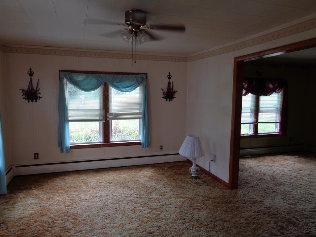 107 Red Line Road Kennerdell, PA 16374 - Photo 2 of 8