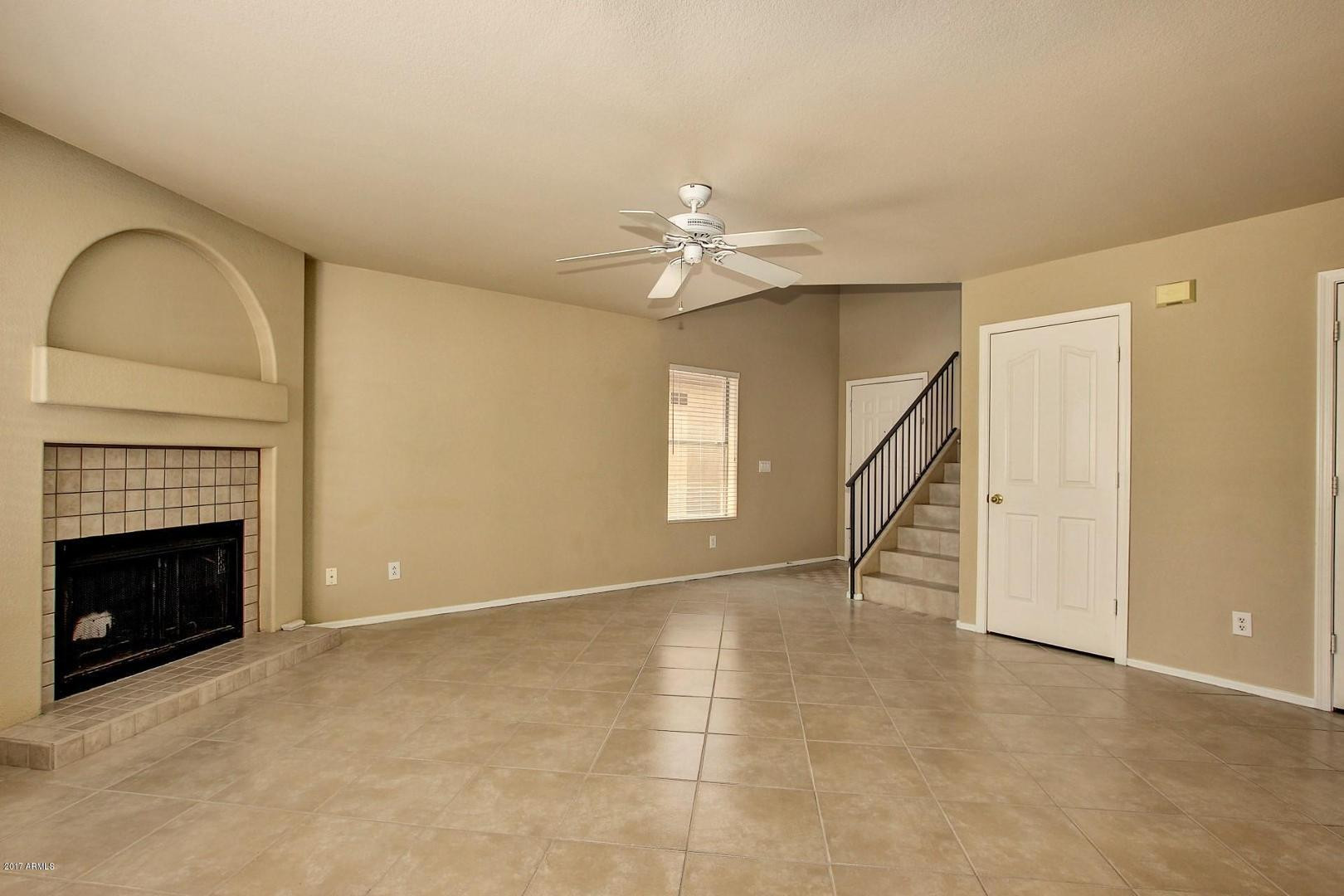 4726 East Mossman Road Phoenix, AZ 85050 - Photo 3 of 14 Photo #3