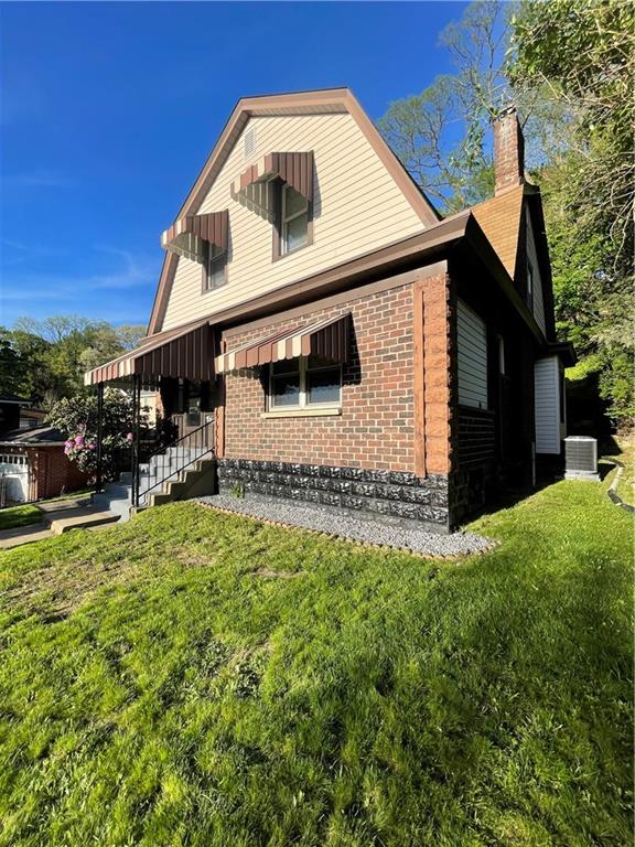 709 Charles Street Carnegie, PA 15106 - Photo 4 of 27
