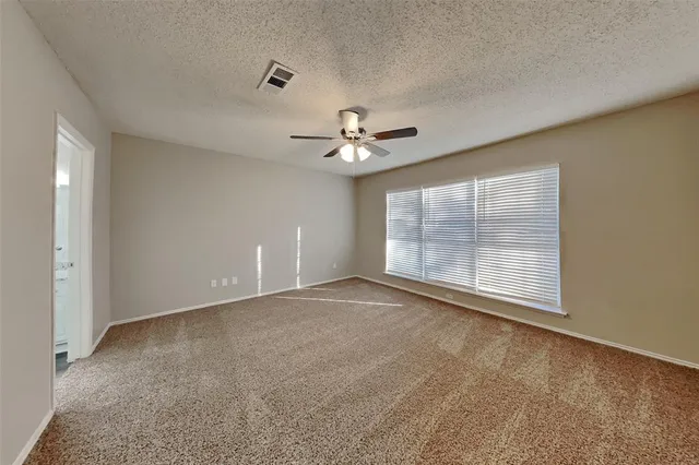 $2,550 | 6204 Pennsylvania Avenue, Arlington, TX 76017