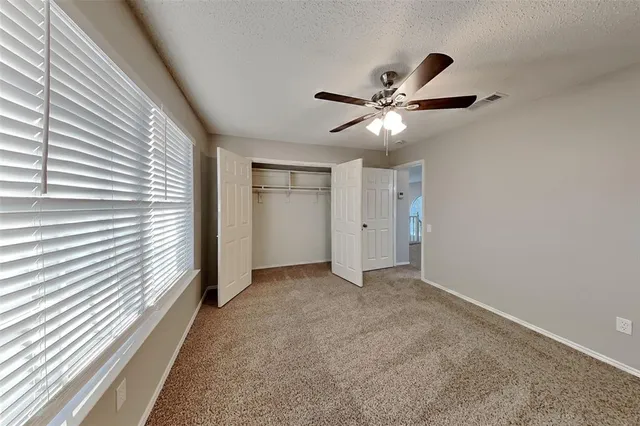 $2,550 | 6204 Pennsylvania Avenue, Arlington, TX 76017