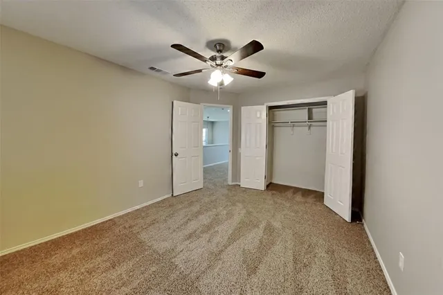 $2,550 | 6204 Pennsylvania Avenue, Arlington, TX 76017