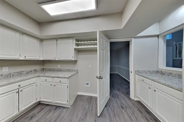 $2,550 | 6204 Pennsylvania Avenue, Arlington, TX 76017