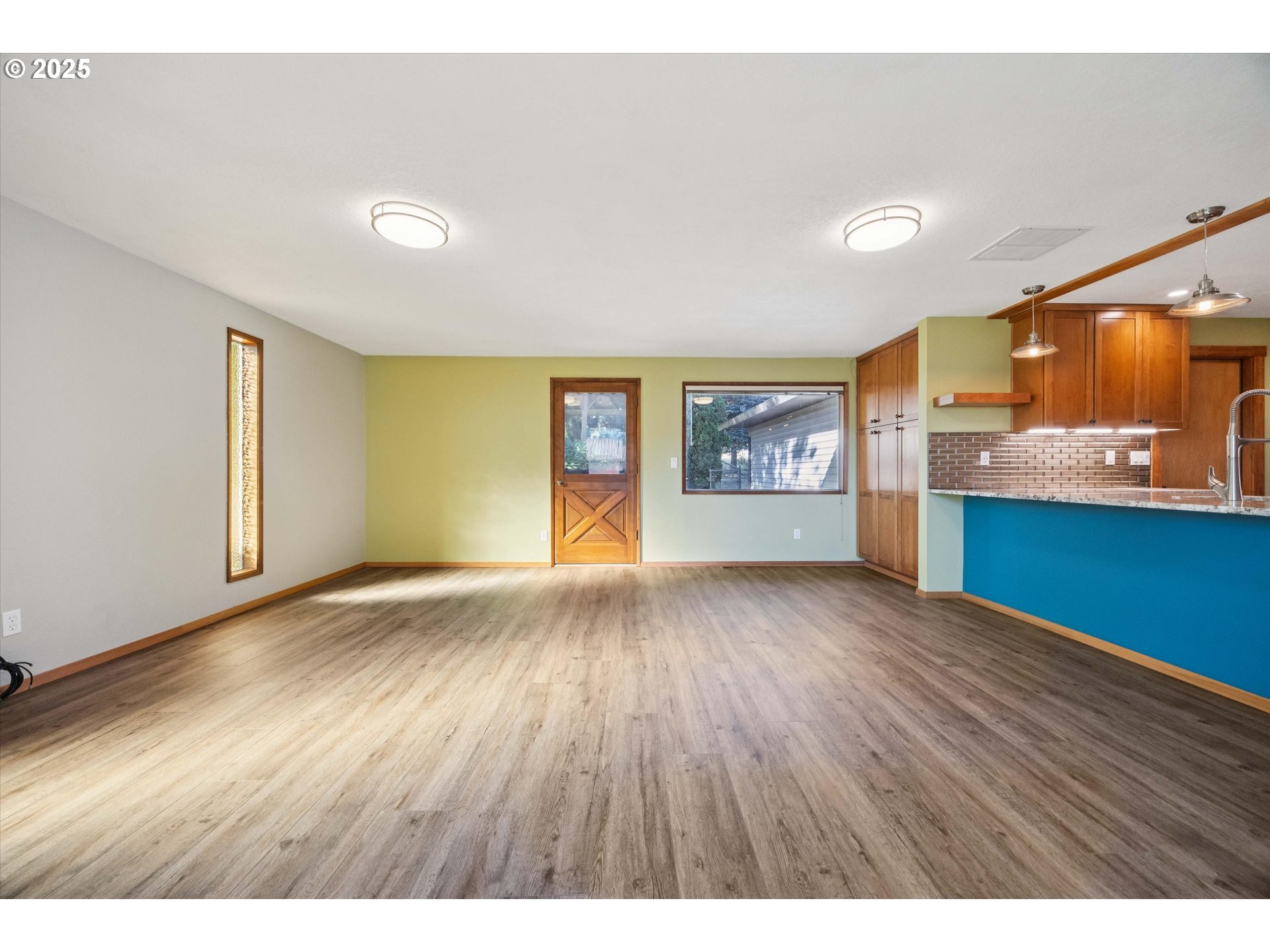 61004 Gensman Road St. Helens, OR 97051 - Photo 13 of 43 Family Room