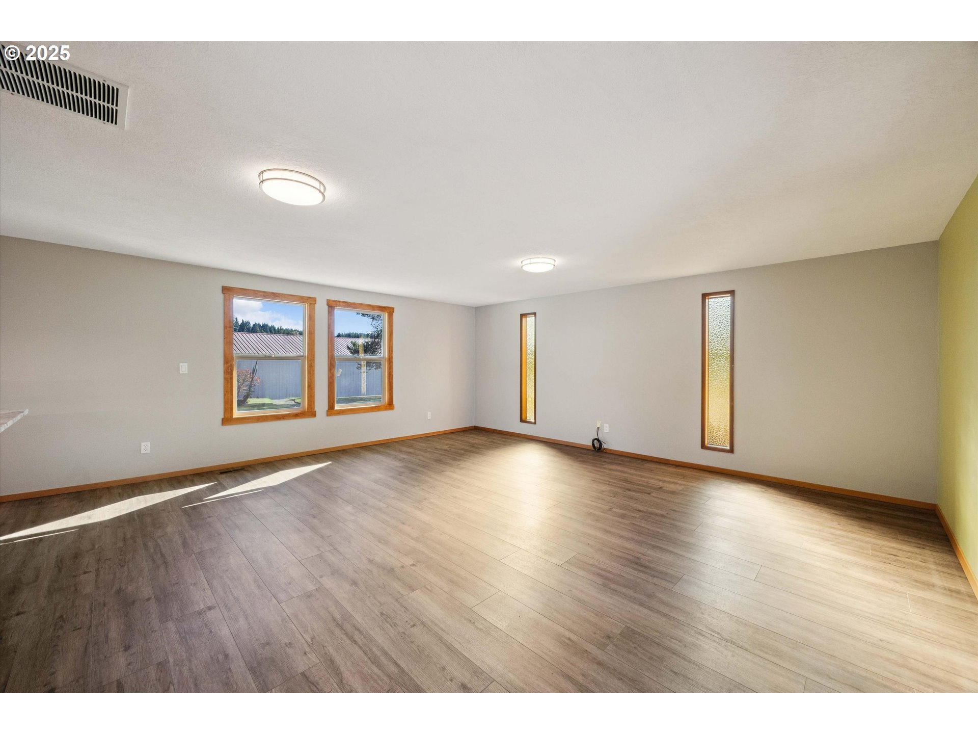 61004 Gensman Road St. Helens, OR 97051 - Photo 17 of 43 Family Room
