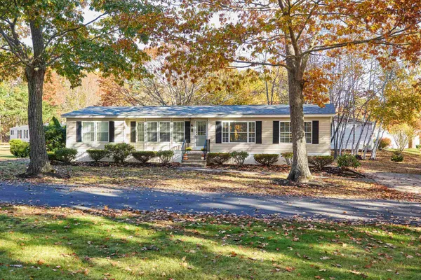 $315,000 | 45 Oak Drive, North Hampton, NH 03862