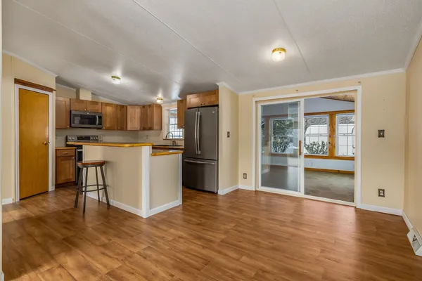 $315,000 | 45 Oak Drive, North Hampton, NH 03862