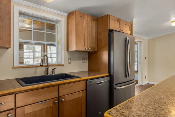 $315,000 | 45 Oak Drive, North Hampton, NH 03862