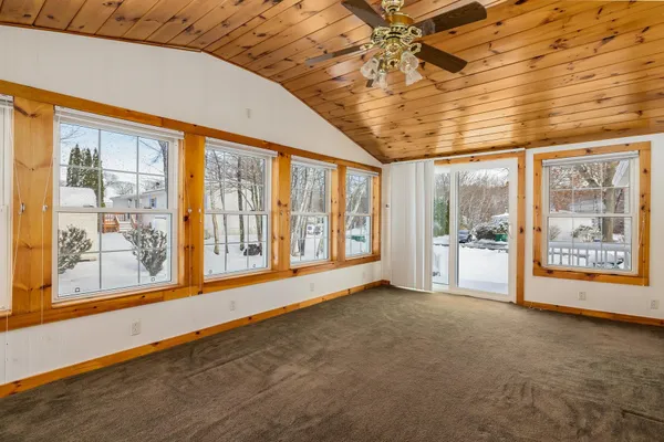 $315,000 | 45 Oak Drive, North Hampton, NH 03862