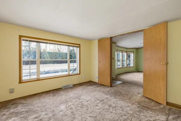 $315,000 | 45 Oak Drive, North Hampton, NH 03862