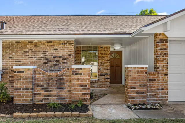 a view of outdoor space