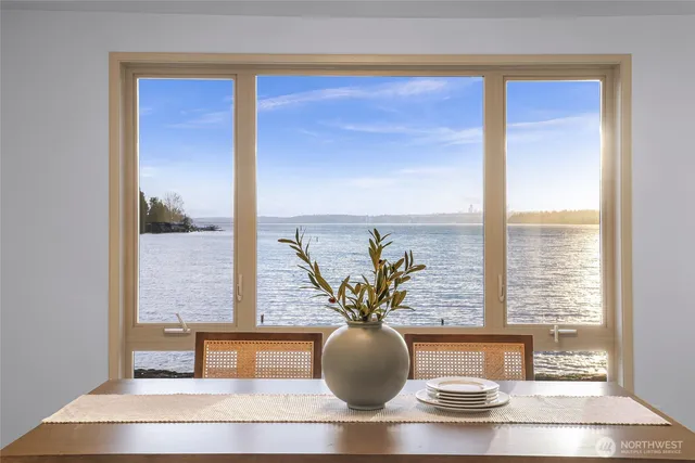 $1,249,000 | 9727 Northeast Juanita Drive, Unit 308, Kirkland, WA 98034