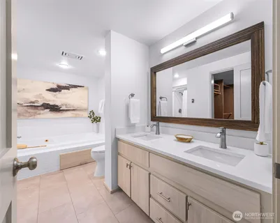 $1,249,000 | 9727 Northeast Juanita Drive, Unit 308, Kirkland, WA 98034