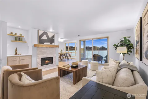 $1,249,000 | 9727 Northeast Juanita Drive, Unit 308, Kirkland, WA 98034