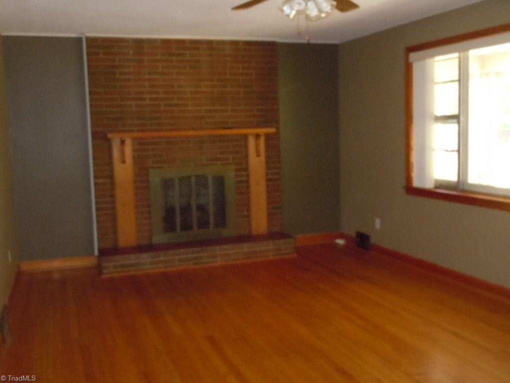 158 Old Fisher Ferry Road Thomasville, NC 27360 - Photo 2 of 13