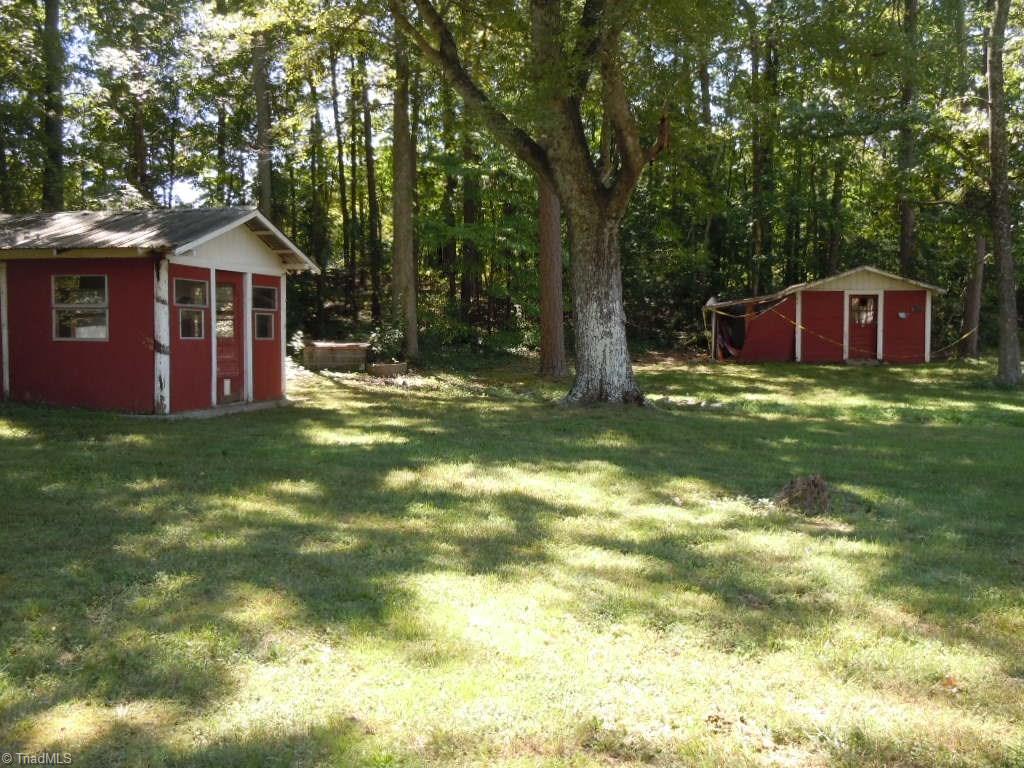 158 Old Fisher Ferry Road Thomasville, NC 27360 - Photo 3 of 13