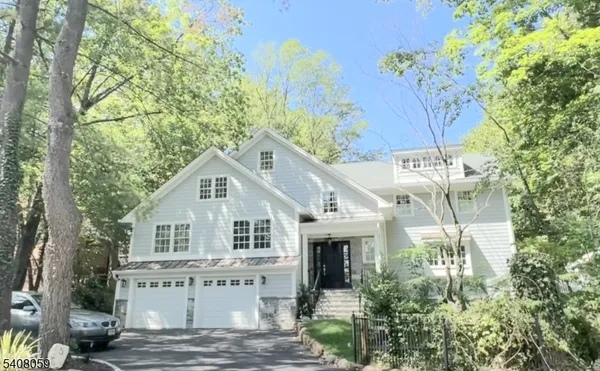$2,899,000 | 5 Farley Road, Short Hills, NJ 07078
