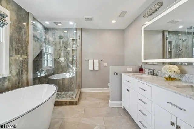 $2,899,000 | 5 Farley Road, Short Hills, NJ 07078