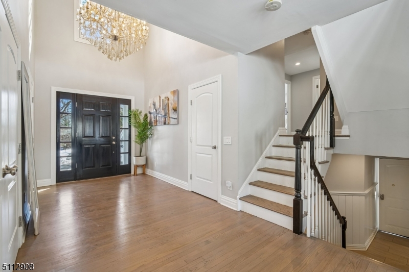 5 Farley Road Short Hills, NJ 07078 - Photo 2 of 42