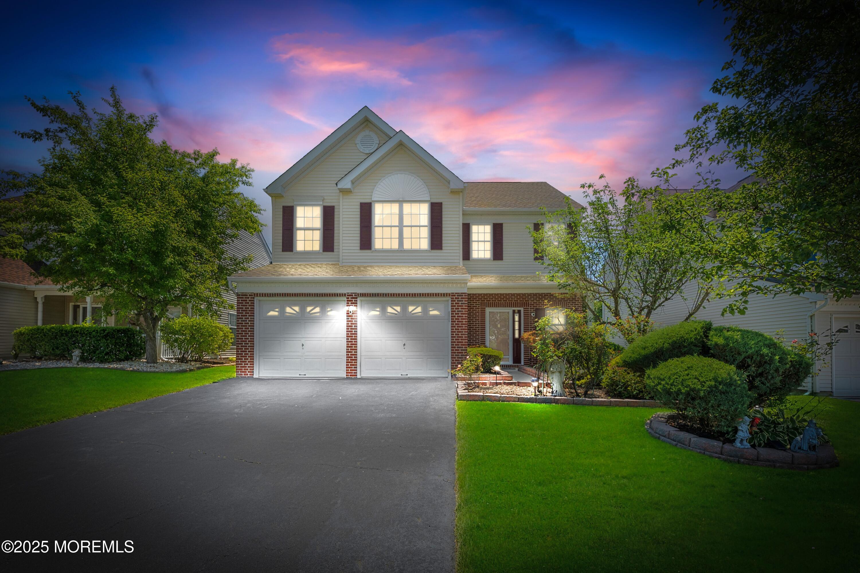 6 Brownstone Road East Windsor, NJ 08520 - Photo 1 of 37 6BrownstoneRd-VT