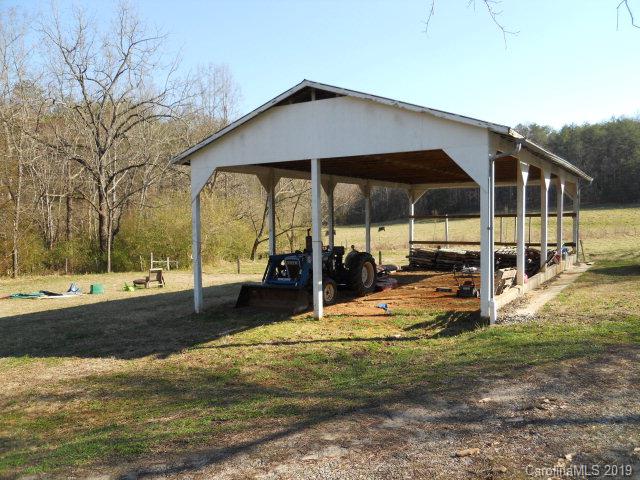 1368 Rock House Road Marion, NC 28752 - Photo 4 of 18 Gallery Image 4