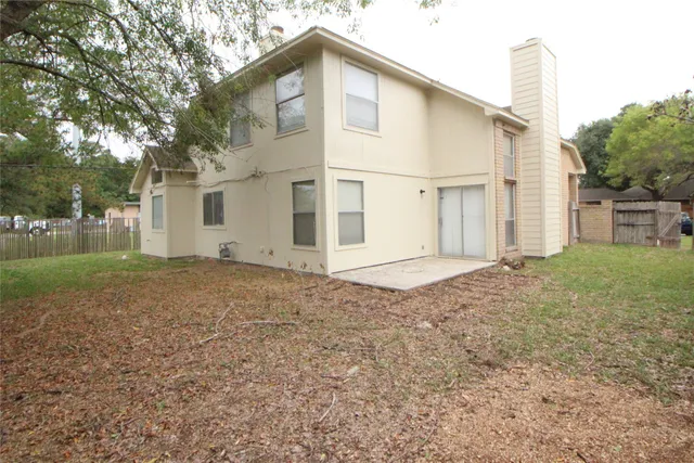 $2,095 | 12323 Guernsey Drive, Tomball, TX 77377