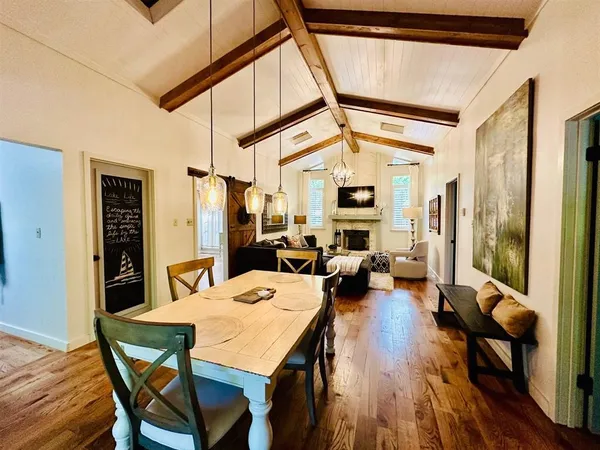 a house that has a garden