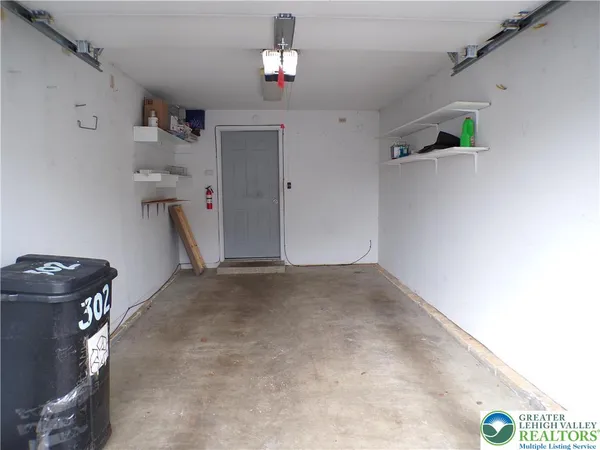 $1,925 | 302 Windsor Place, Unit 302, Macungie, PA 18062