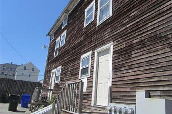 136 5th Street Fall River, MA 02721 - Photo 3 of 4
