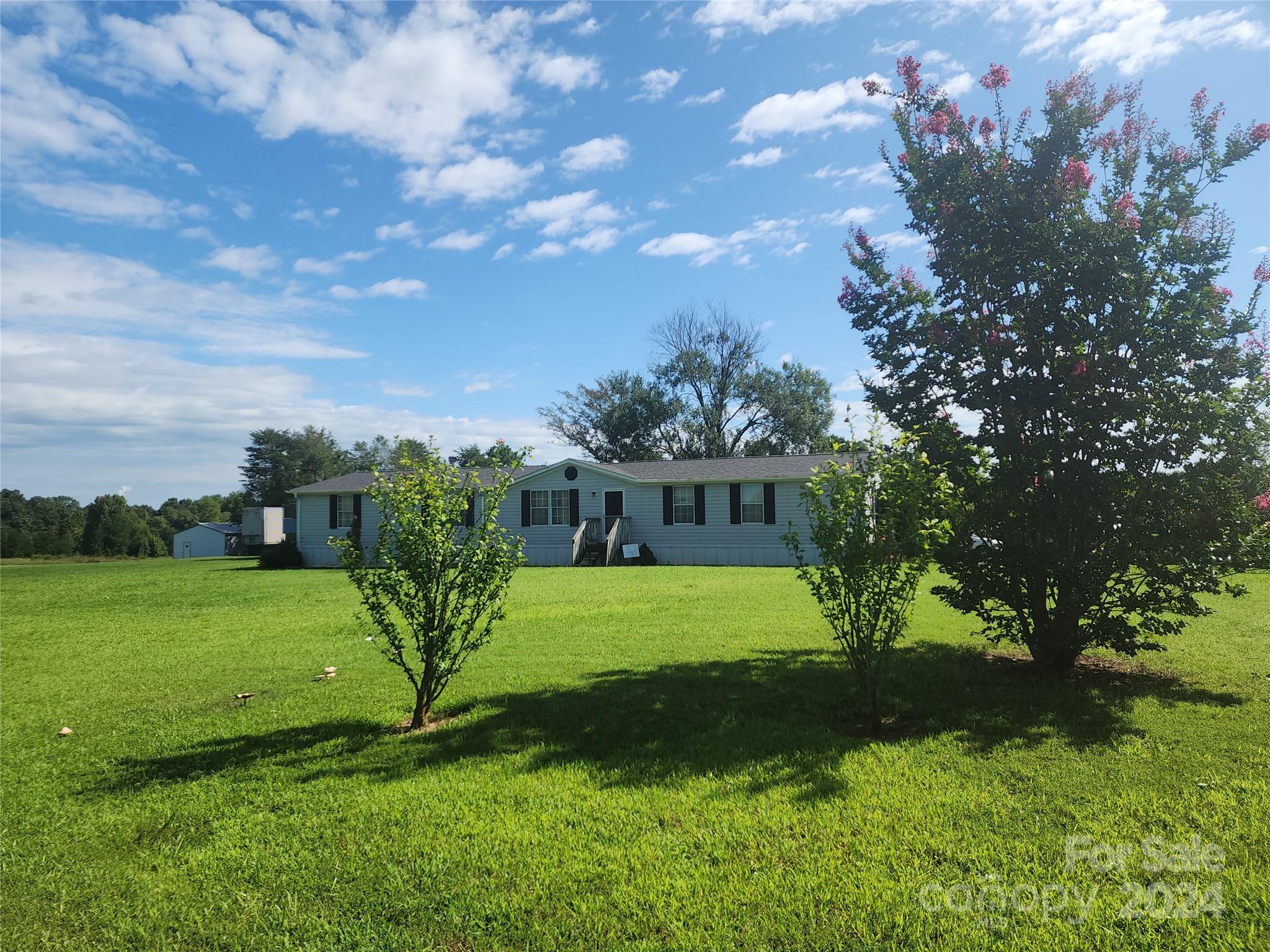902 Carolina Ridge Road Gaffney, SC 29341 - Photo 13 of 23