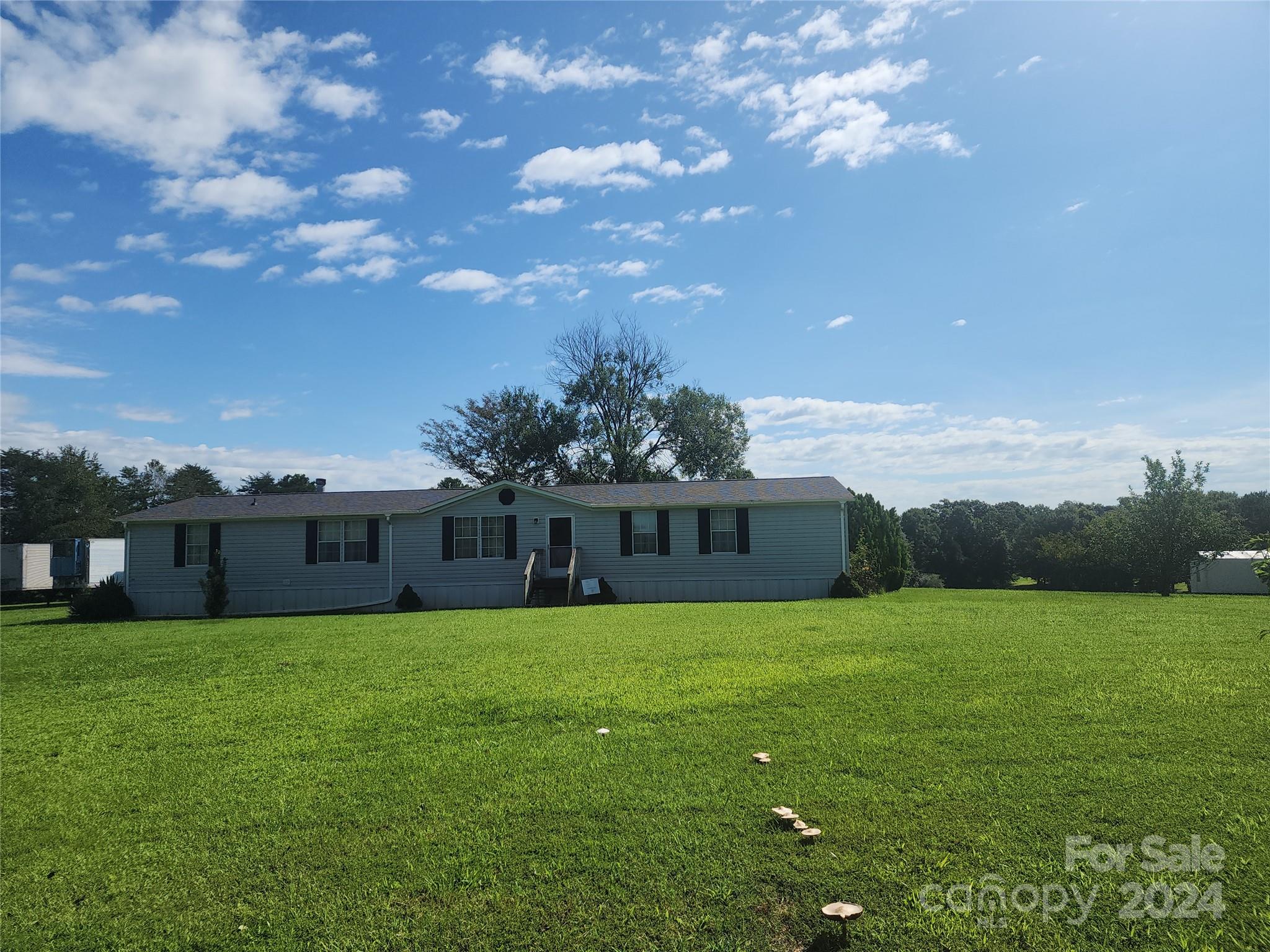 902 Carolina Ridge Road Gaffney, SC 29341 - Photo 16 of 23