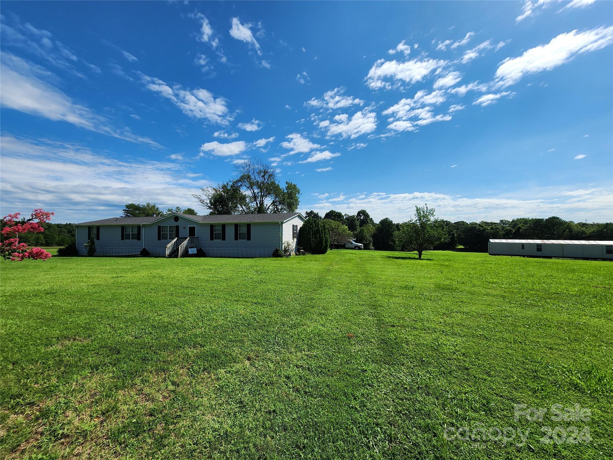 902 Carolina Ridge Road Gaffney, SC 29341 - Photo 6 of 23