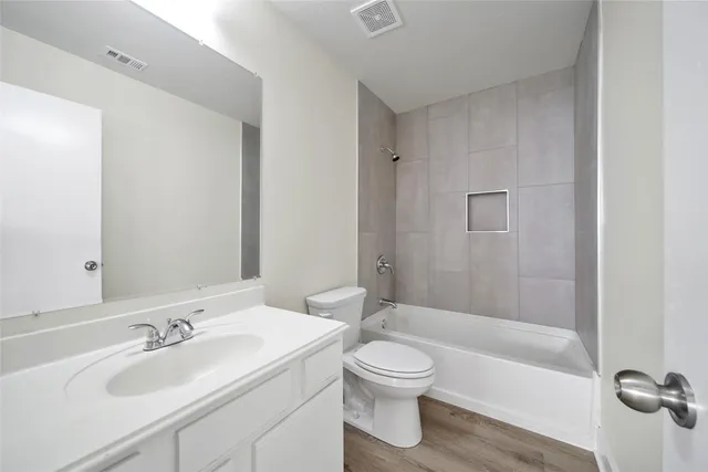 $1,995 | 5303 Bay Pines Drive, Katy, TX 77449