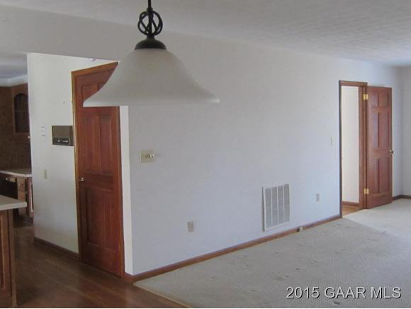 753 Ladd Road Fishersville, VA 22939 - Photo 8 of 25 an empty room with windows and closet