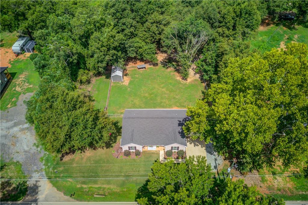 418 Starrs Bridge Road Canon, GA 30520 - Photo 2 of 35 Gallery Image 2