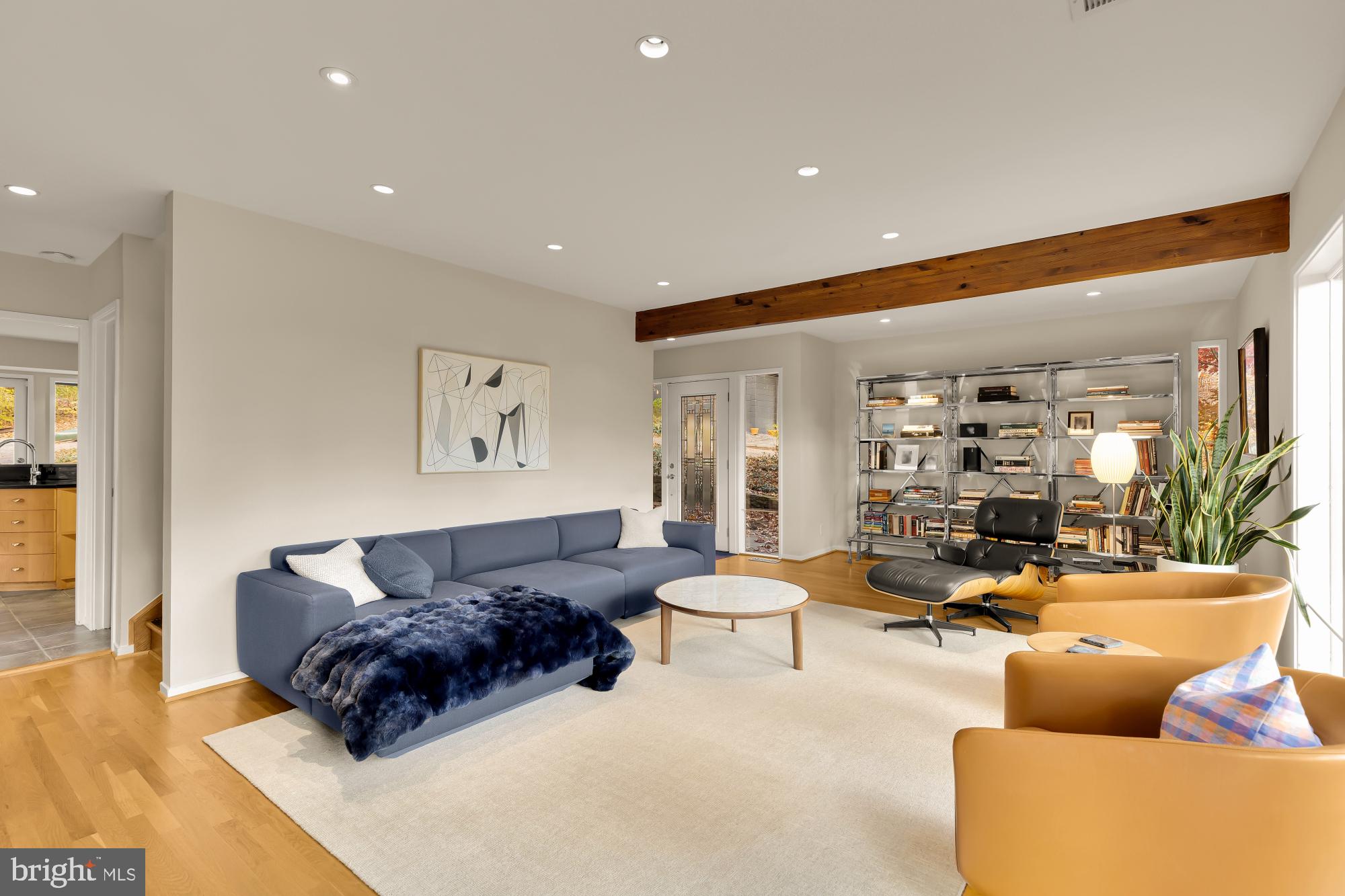 5420 Mohican Road Bethesda, MD 20816 - Photo 10 of 71 a living room with furniture and wooden floor