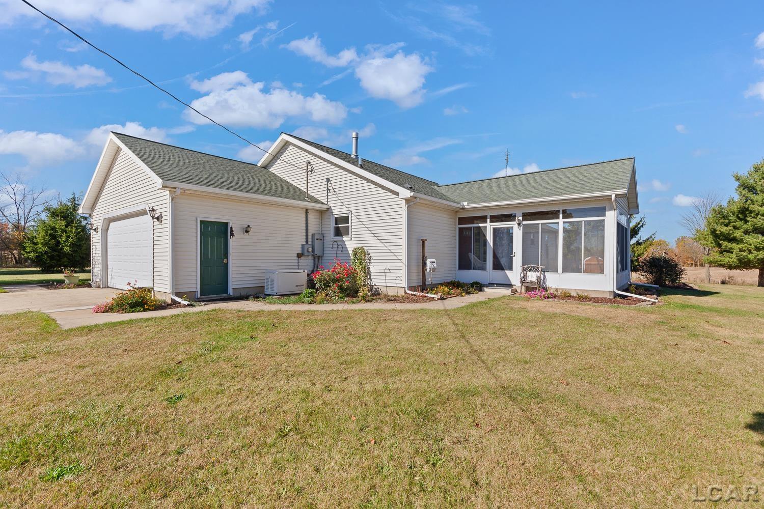 2251 Waldron Road Pittsford, MI 49271 - Photo 5 of 47 50195886-836e33f6-3cbe-47cf-a446-efbf08d22a56.JPG
