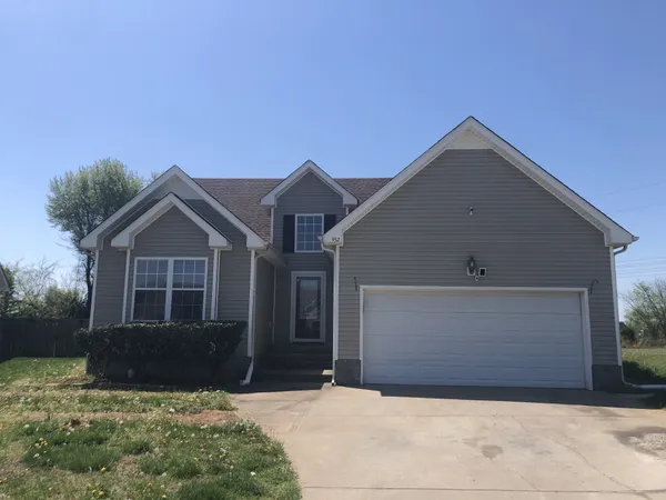 $1,550 | 952 Cindy Jo Court, Clarksville, TN 37040
