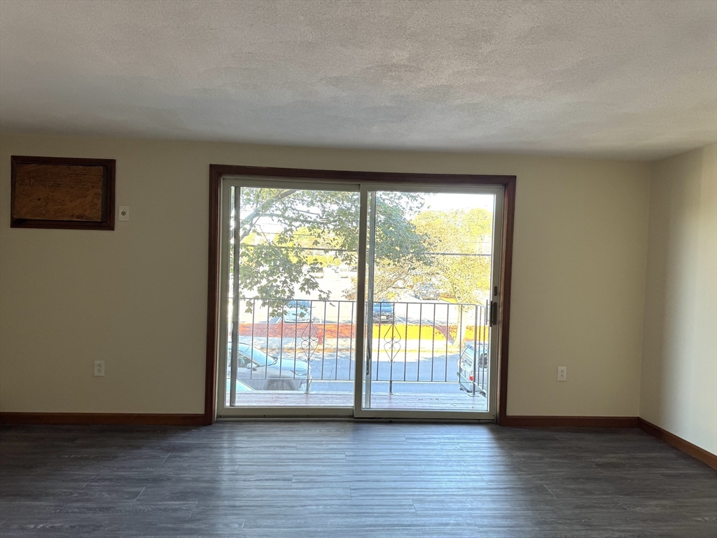 484 Western Avenue, Unit B4 Lynn, MA 01902 - Photo 8 of 15