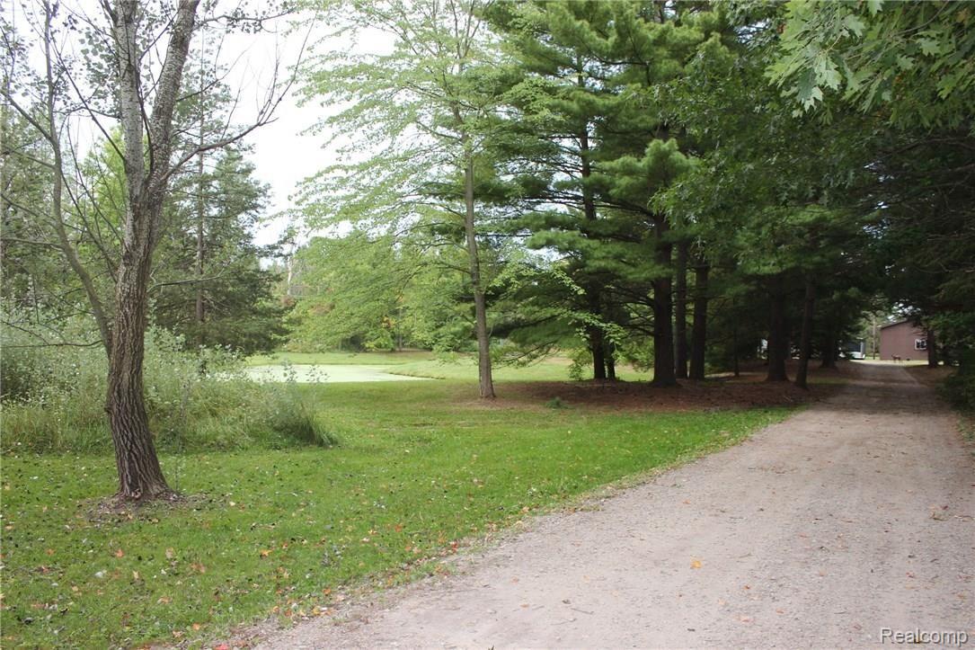 3303 Crandall Road Howell, MI 48855 - Photo 10 of 21 crandall18.JPG