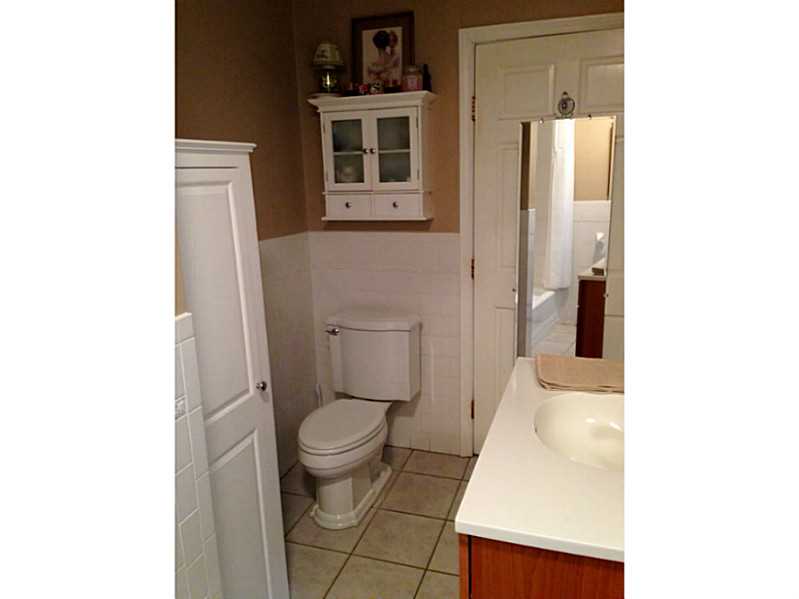 311 Arcadia Road Richmond, RI 02832 - Photo 11 of 25 Bathroom.
