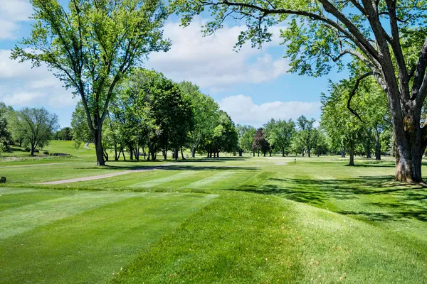 $444,990 | 6290 Redwood Trail, Wonder Lake, IL 60097