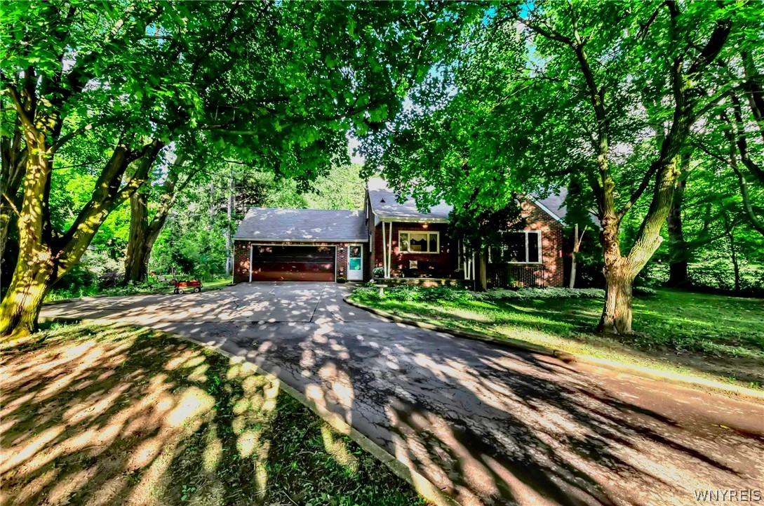 289 Two Rod Road Alden, NY 14004 - Photo 1 of 1 Gallery Image 1