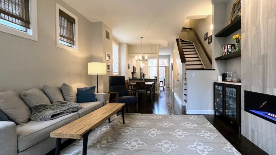 218 East Cullerton Street Chicago, IL 60616 - Photo 8 of 29 a living room with furniture and a wooden floor
