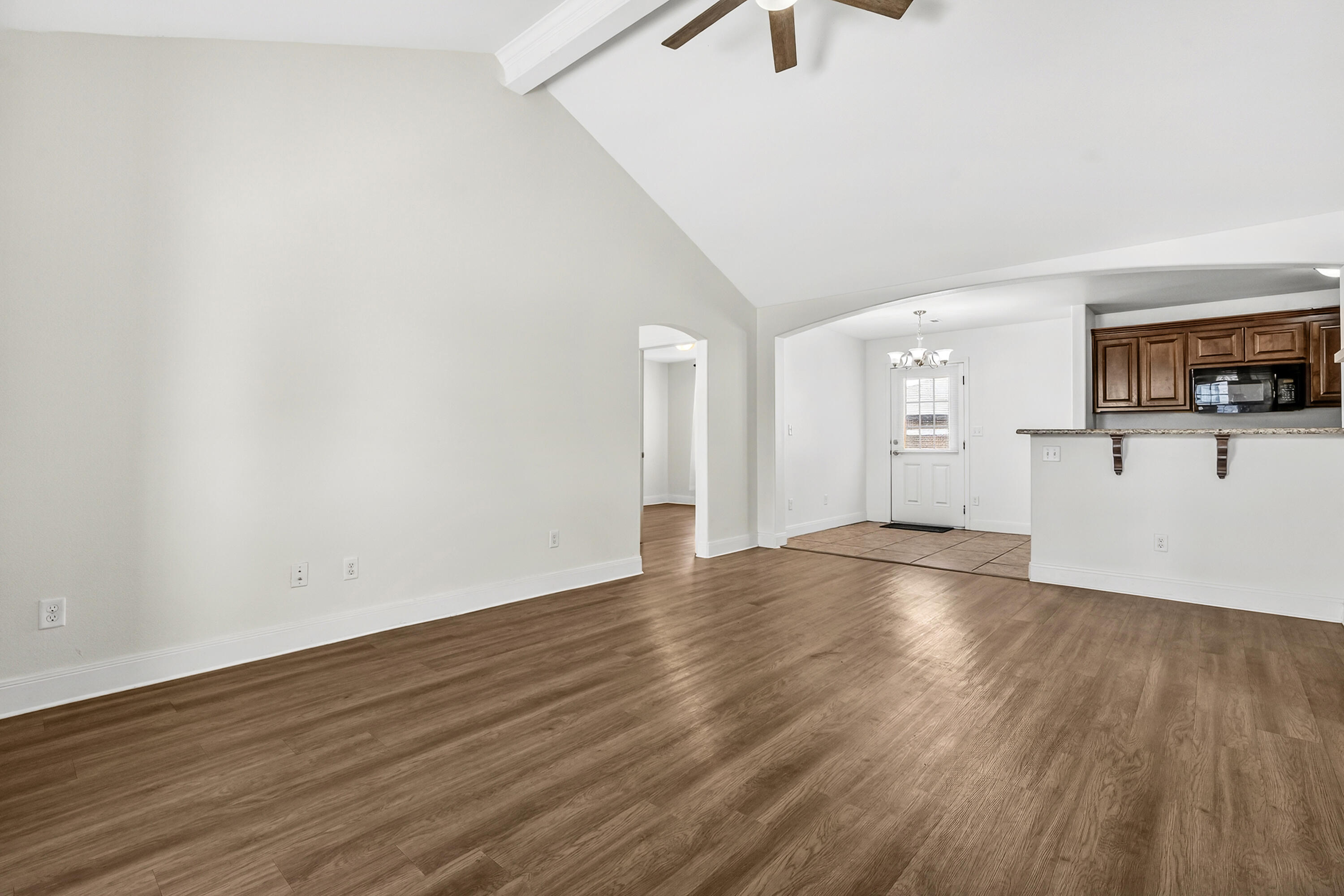 4803 Fordham Street Lubbock, TX 79416 - Photo 4 of 26 DSC03642