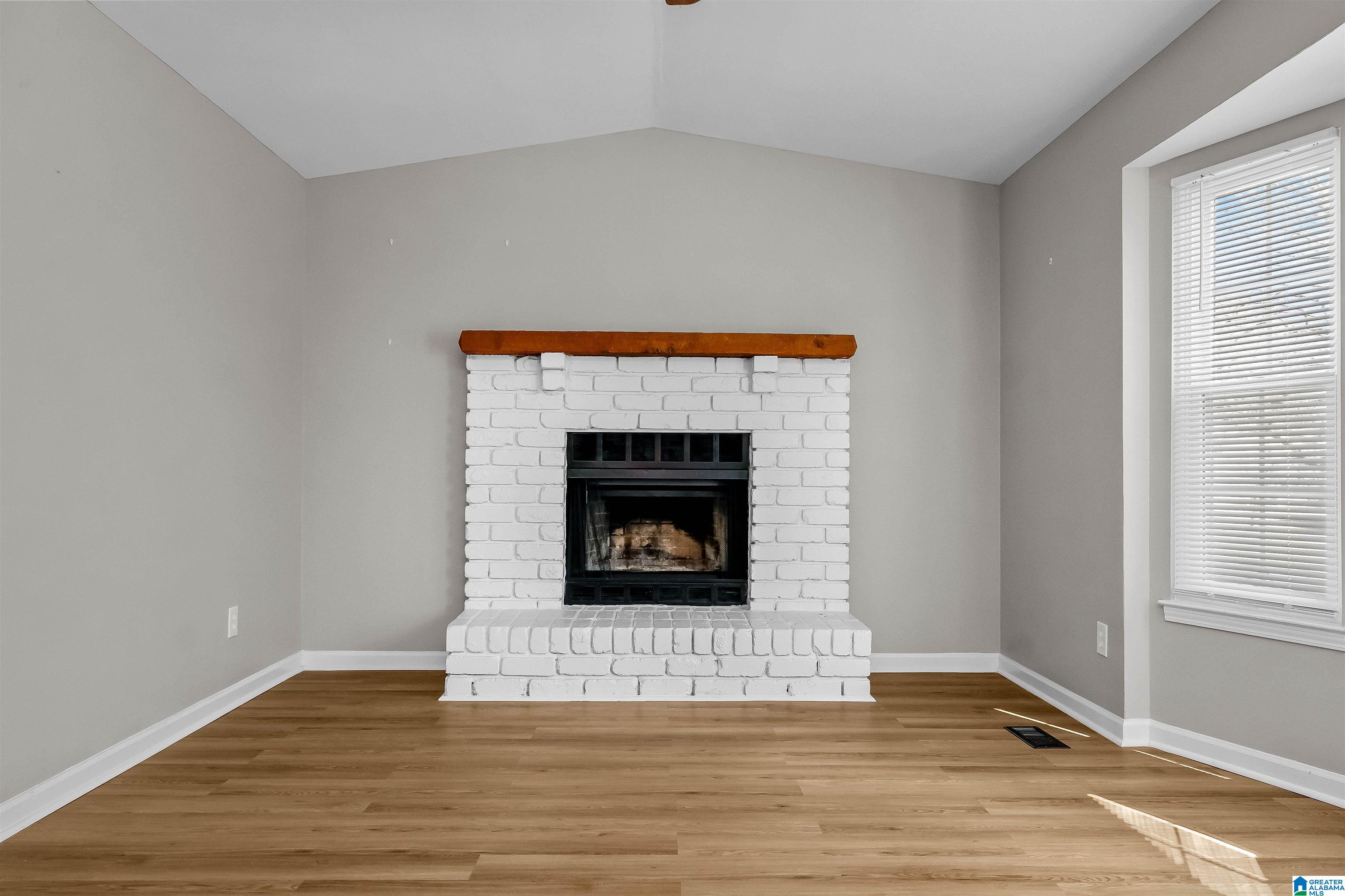 2136 Brewster Road Birmingham, AL 35235 - Photo 7 of 40